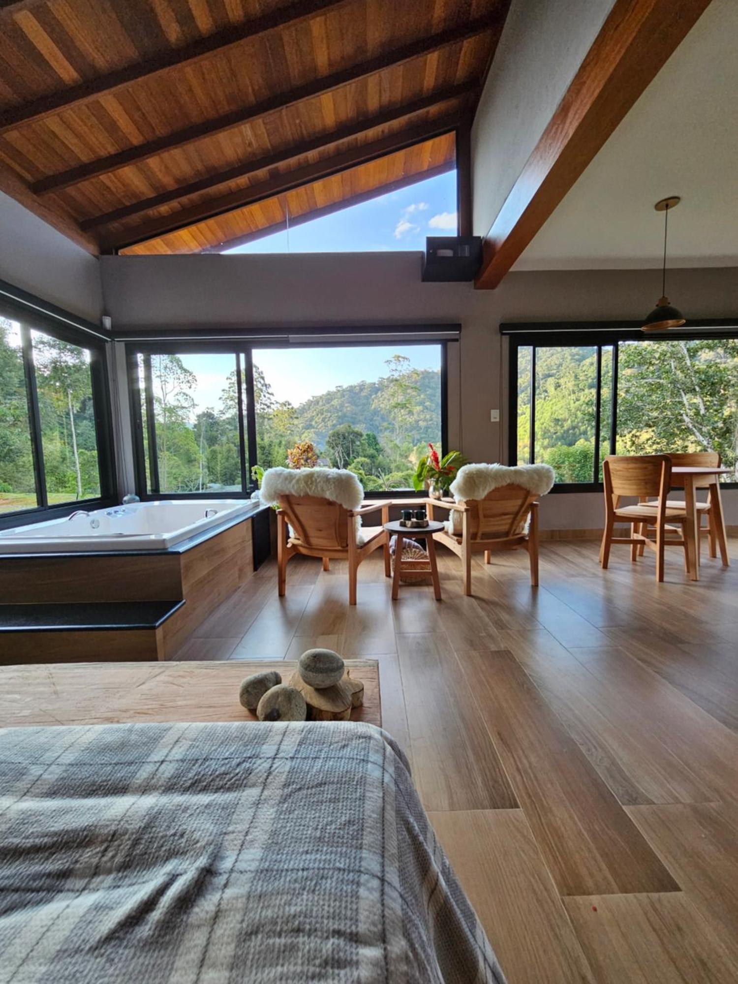 Вилла Vila Pinheiro Санта-Тереза Экстерьер фото